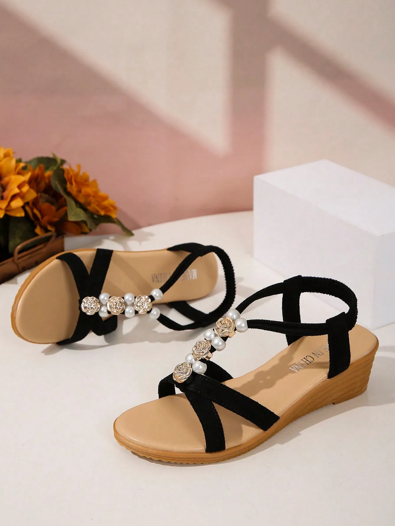 2024 Bohemian Style Summer New Women's Platform Sandals With Faux Pearls And Roses, Thick Heels For Female Students