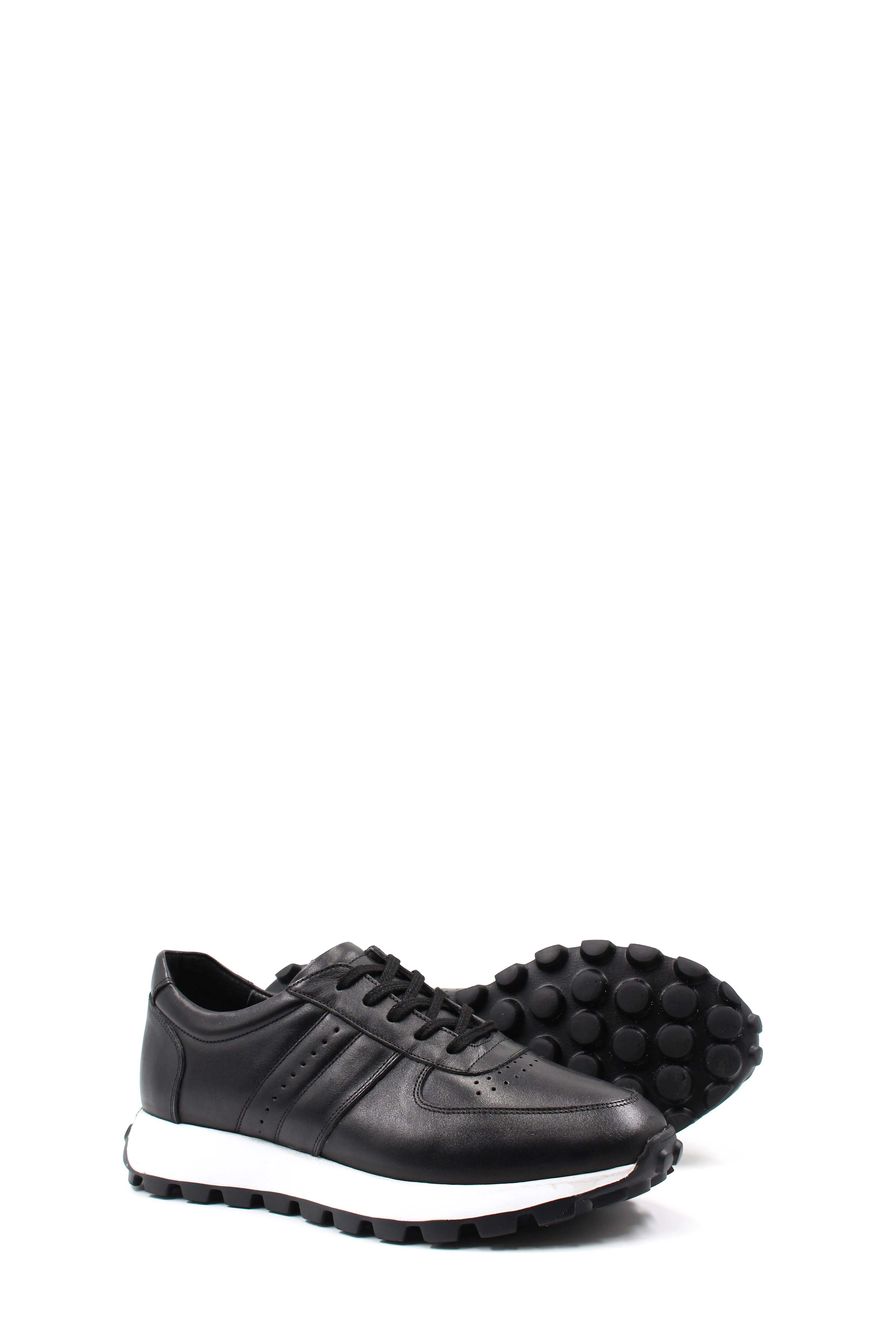 Black Leather Running Sneakers Wessi