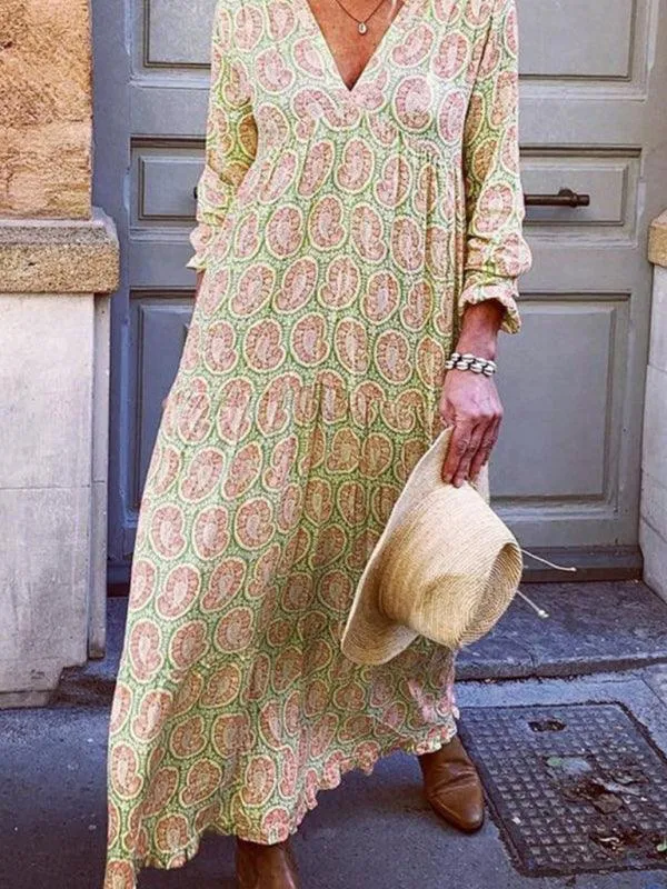 Bohemian Elegance V-Neck Maxi Dress with Flowing Sleeves