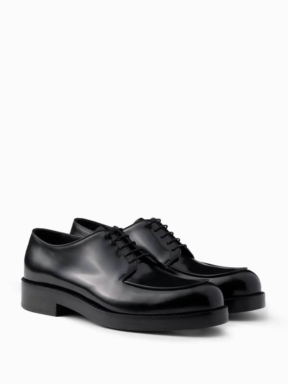 Brushed derby shoes