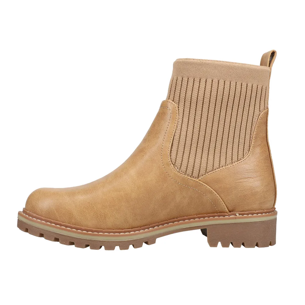 Cabin Fever Round Toe Chelsea Boots