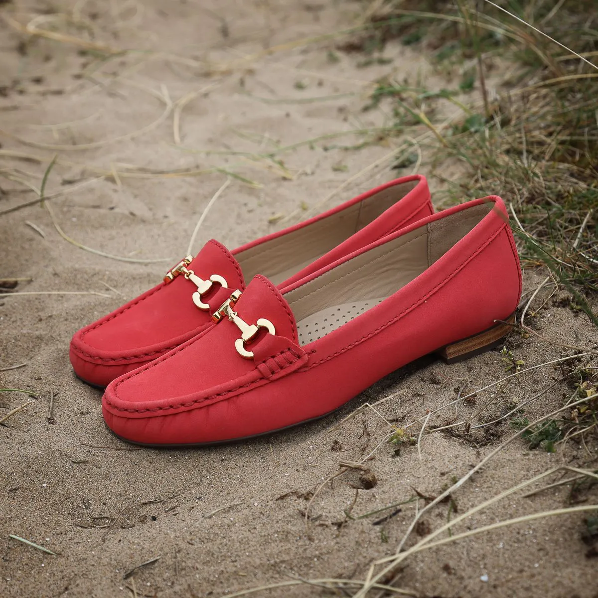 Elevate Your Sole 25836 Sunflower Ladies Red Nubuck Leather Loafers